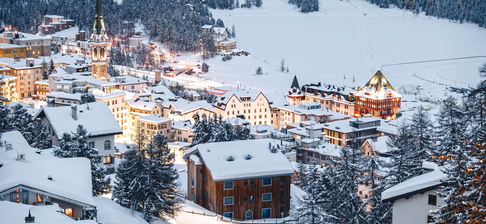 Taxi-Zurich-Airport-to-St-Moritz-ski-neige