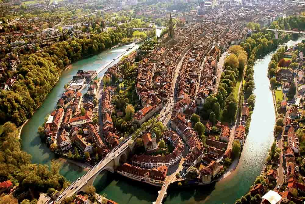 Taxi-Zurich-Airport-to-Bern-vue