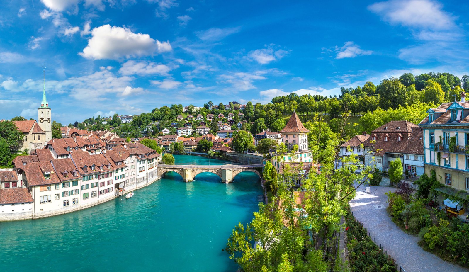 Taxi-Zurich-Airport-to-Bern